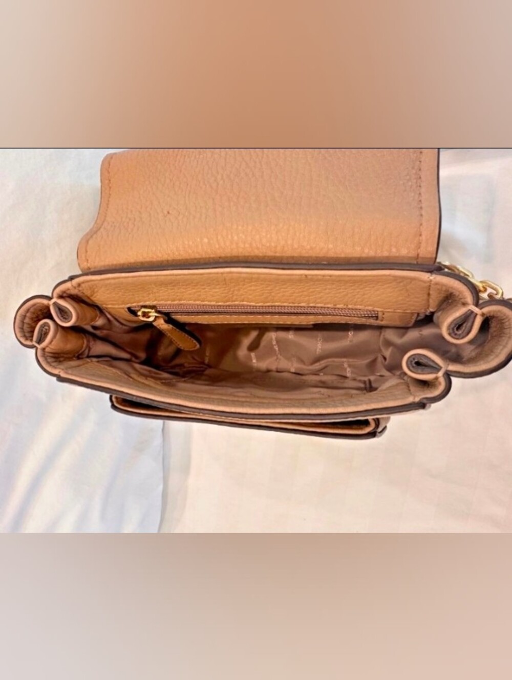 Michael Kors Isadore Medium Top Handle Messenger | Leather | Crossbody - Picture 8 of 8